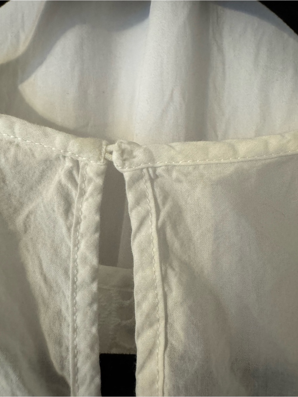H&M White Eyelet Lace Flutter Sleeve Top Size XS - Picture 8 of 16